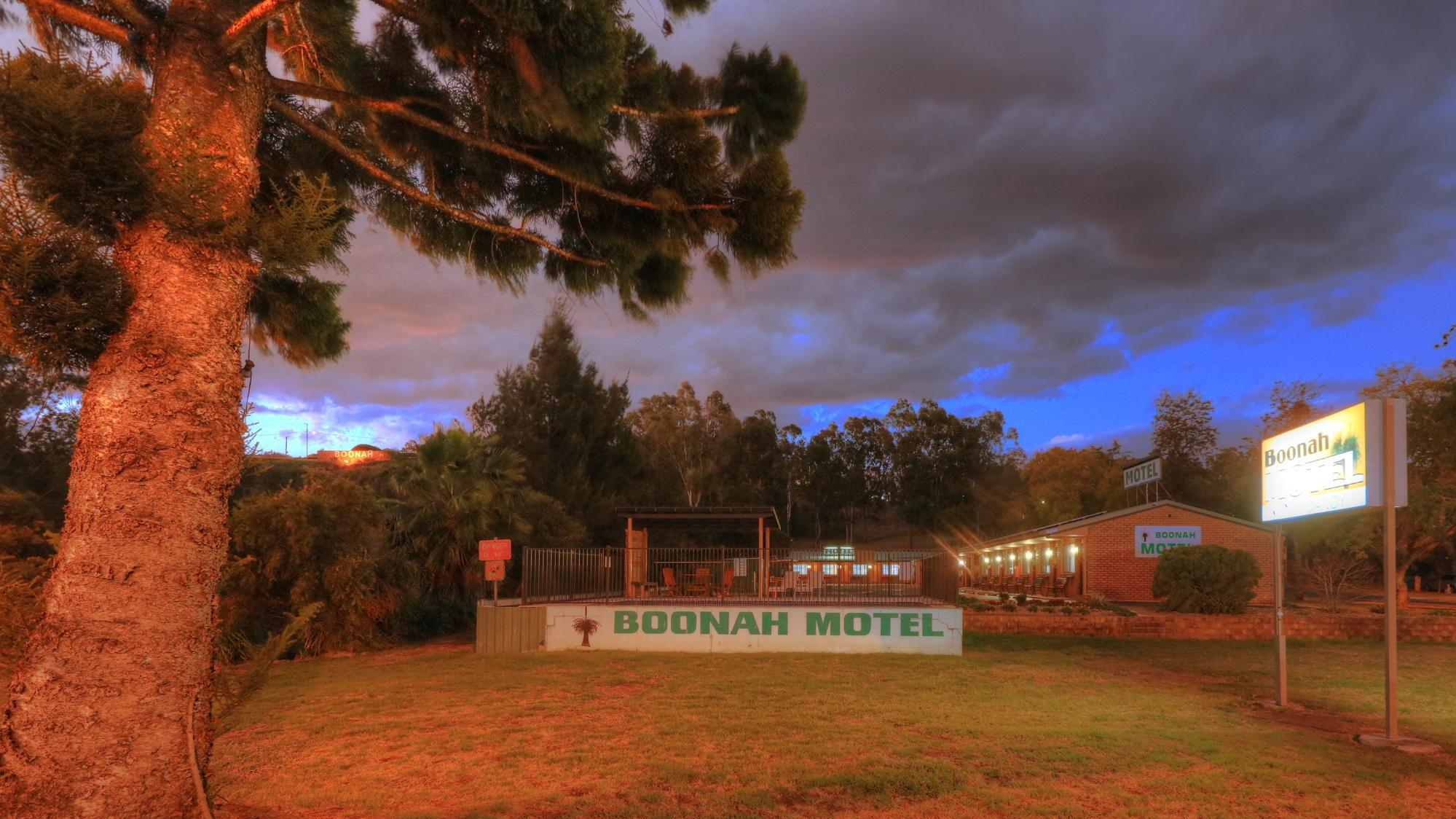 Boonah Motel Экстерьер фото